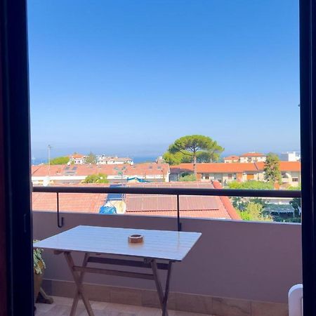 Апартаменты House Irene Sorrento Пьяно-ди-Сорренто Экстерьер фото